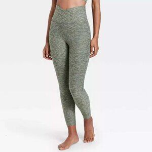 All In Motion Crossover Olive Leggings